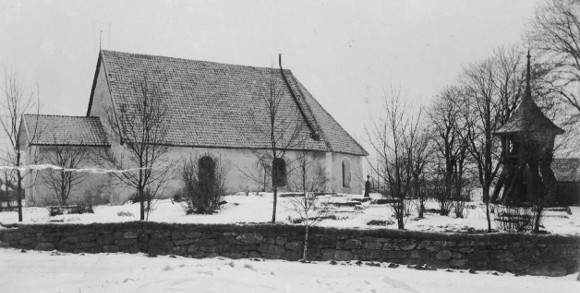 Upphärads kyrka (Innan tornet byggdes 1928)